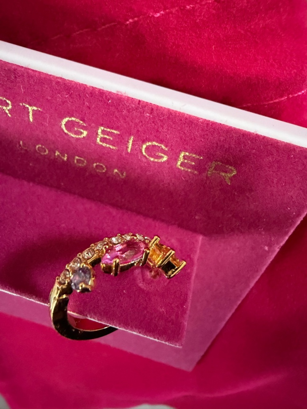 $68 Kurt Geiger London Multi Color Mixed Cut Crystal Hoop Earrings gold - Picture 10 of 12
